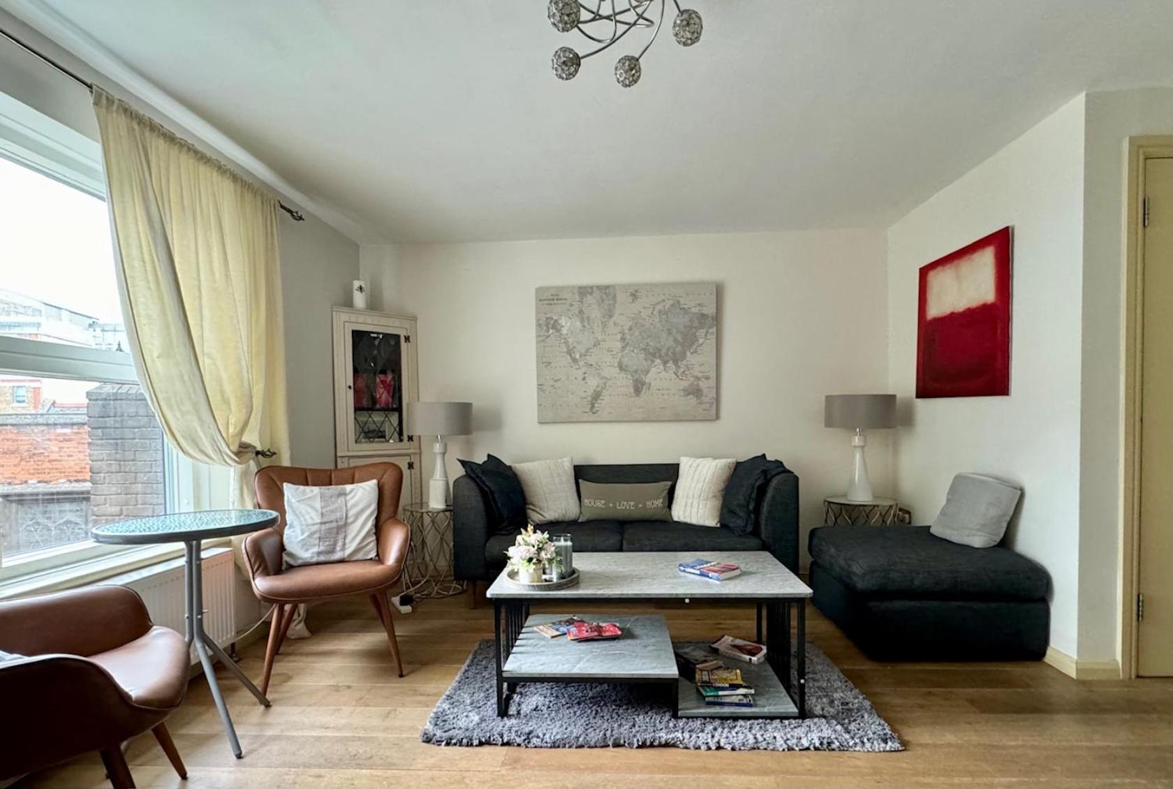 לונדון Super Central Beautiful Three Bedroom מראה חיצוני תמונה